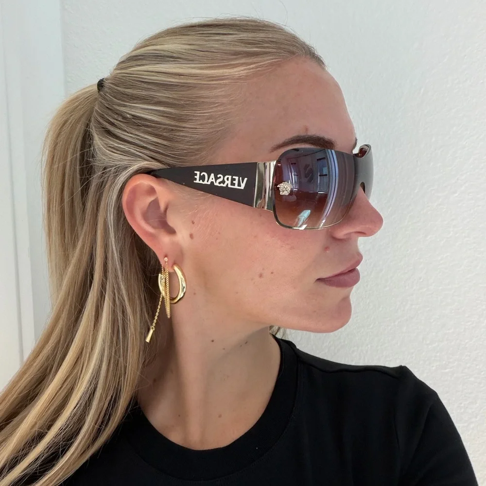 2000s Vintage Versace Gold & Brown Shield Sunglasses - Picture 5 of 8